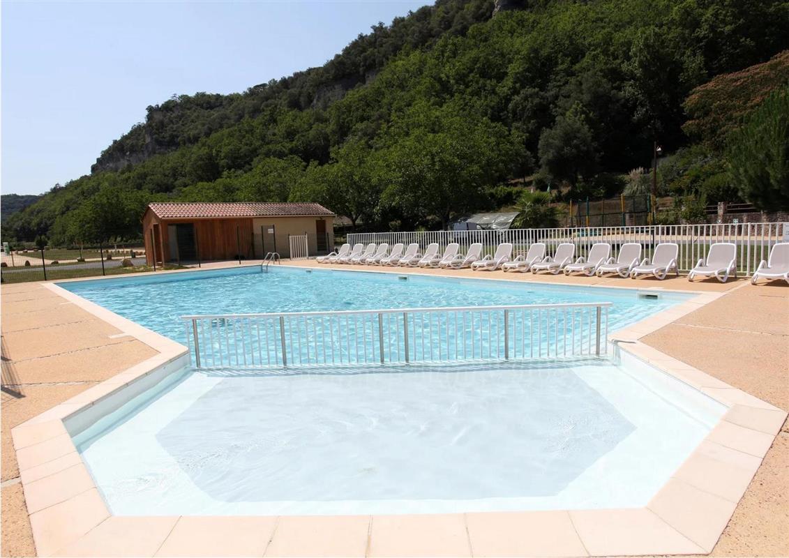 Camping Sarlat Camping 3 Etoiles Dordogne Perigord