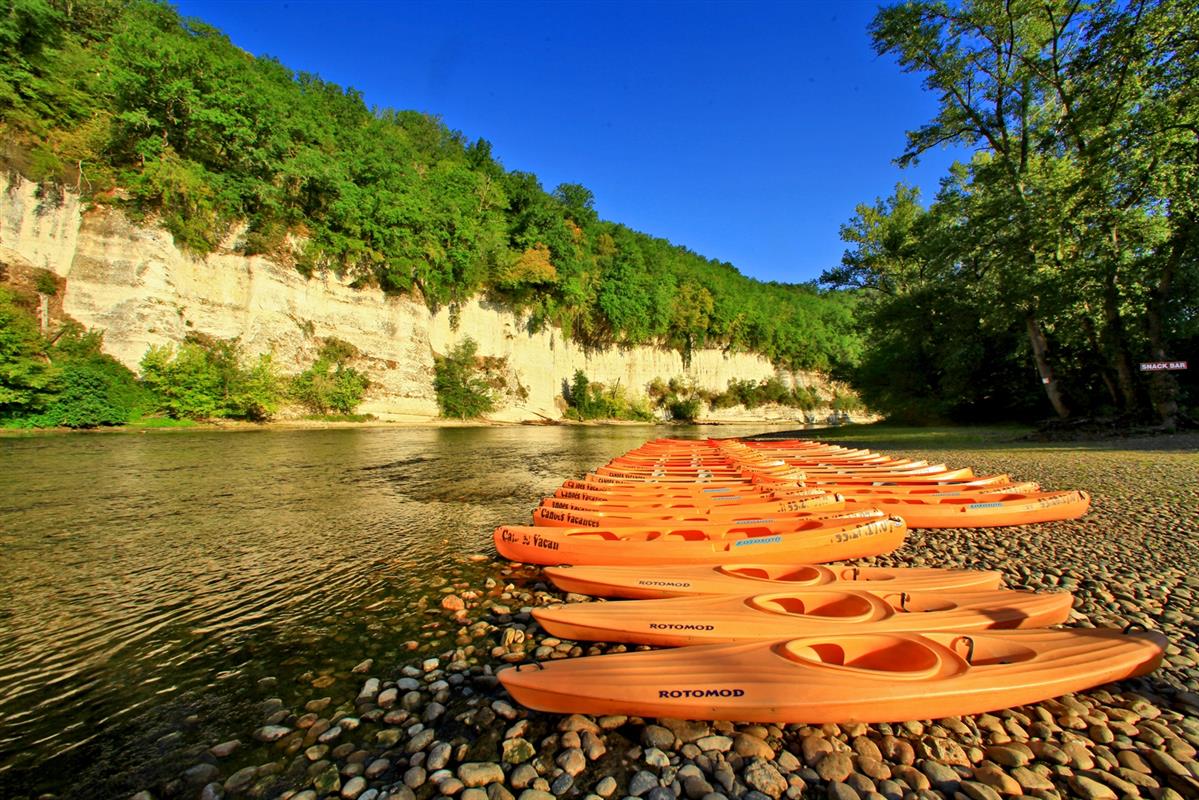 Loisirs De Plein Air Et Sport Camping 3 Etoiles Sarlat En